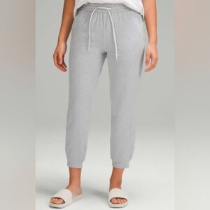 Lululemon Heathered Core Ultra Light Grey Soft Jersey Classic Fit Jogger Size 6